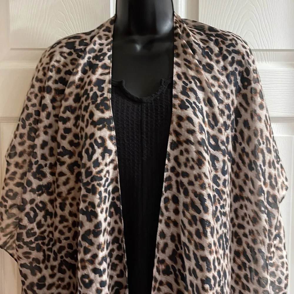 Grace and Emma Shaw (?) black and brown leopard print - Picture 3 of 4